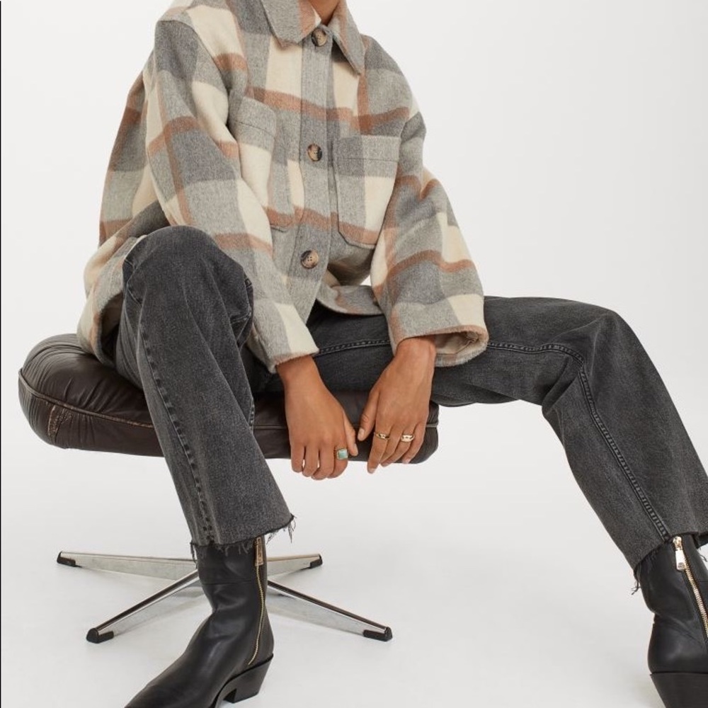 🥰BLOGGER FAVE🥰 H&M Oversized Shirt Jacket Shacket Plaid Jacket Neutrals XS - Picture 4 of 10